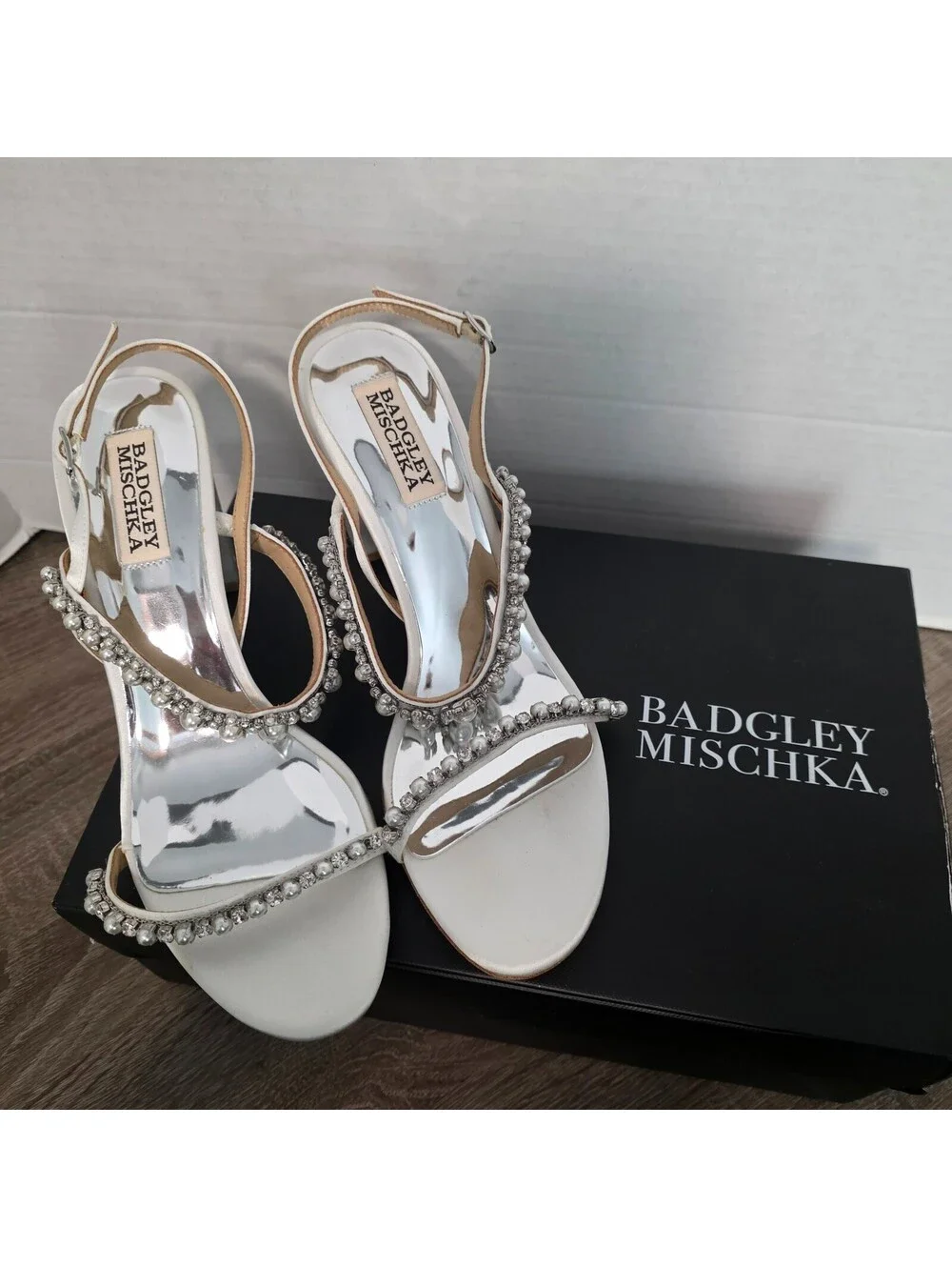 Badgley Mischka Natasha White Satin Heeled Sandals Size 7